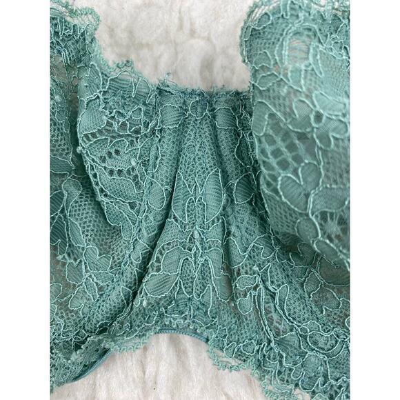 Out From Under Women's 34D Green Unlined Sheer Lace Balconette Bra - Picture 3 of 7